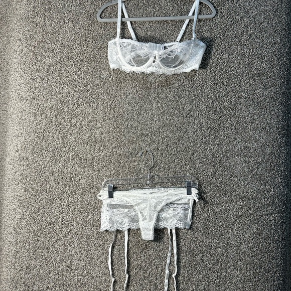 NWT Oh La La Cheri unlined balconette bra, G string and garter belt set SZ Large - Picture 2 of 10